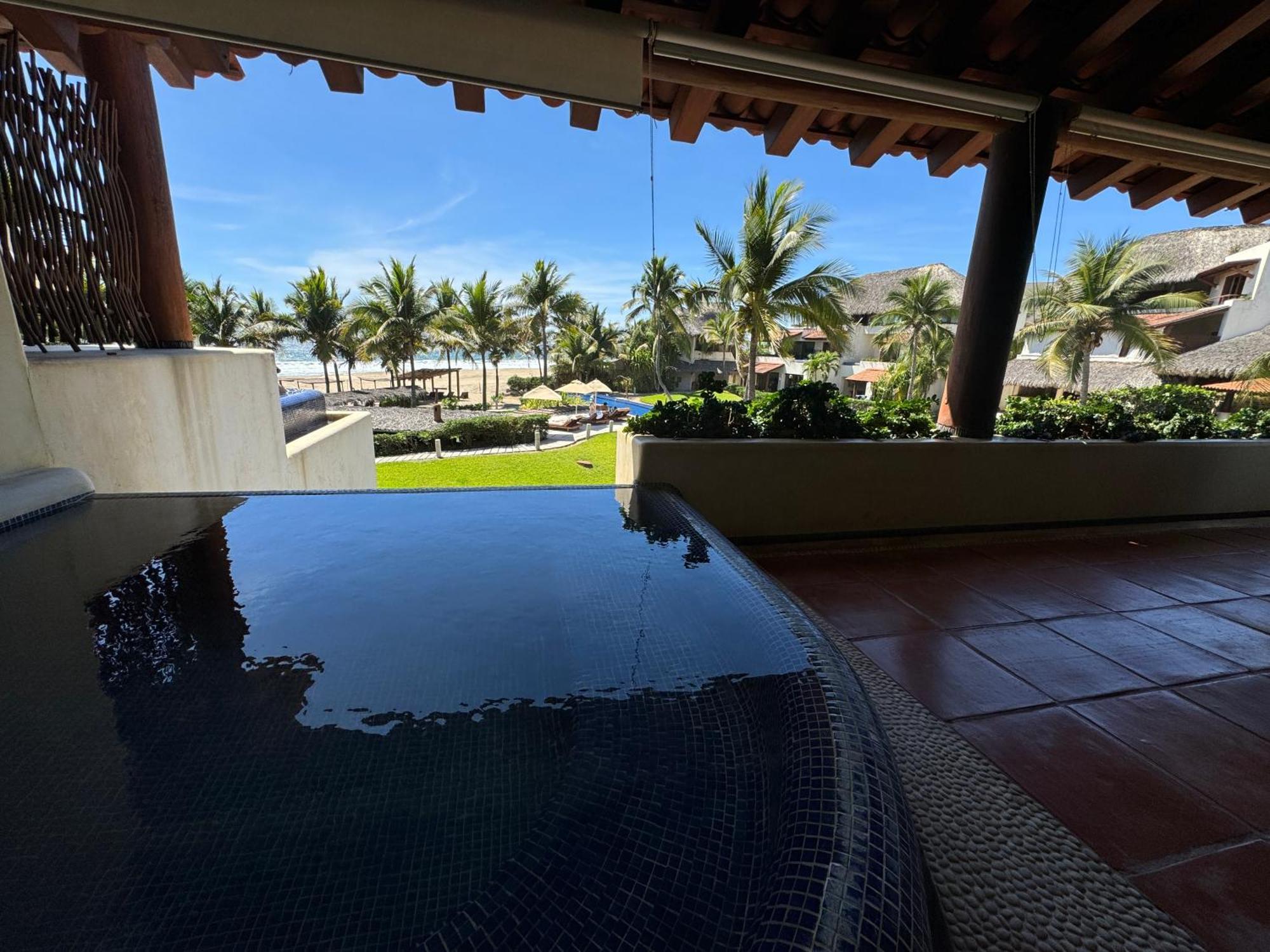 Residences At Las Palmas Zihuatanejo Buitenkant foto