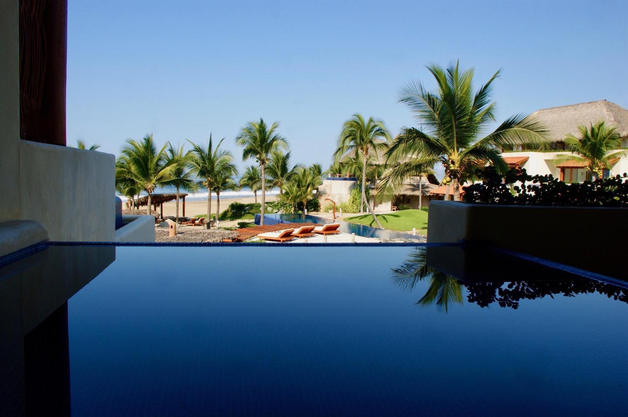 Residences At Las Palmas Zihuatanejo Buitenkant foto